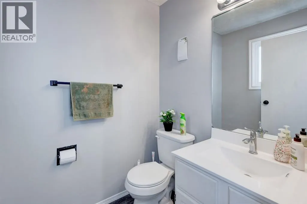 19 Woodglen Grove SW