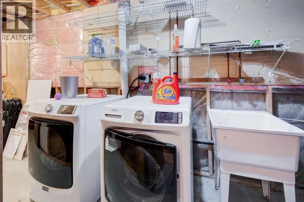 19 Woodglen Grove SW