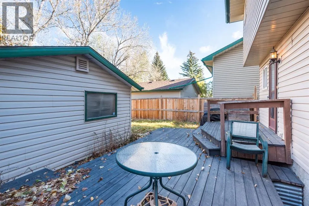 19 Woodglen Grove SW