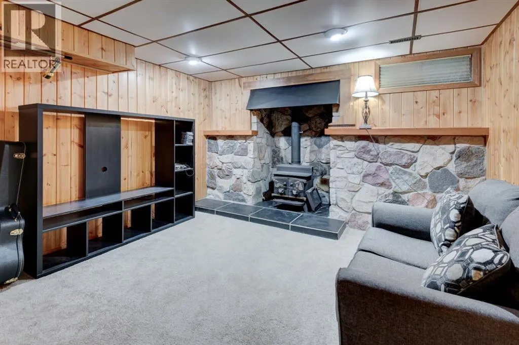 19 Woodglen Grove SW