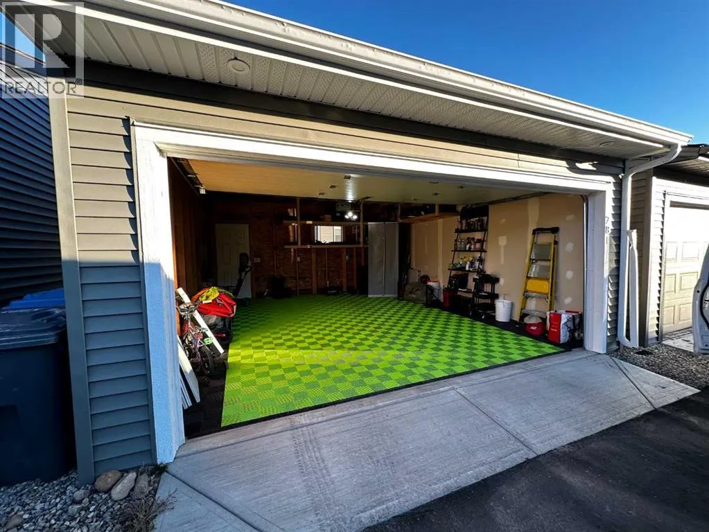 281 Waterford Boulevard