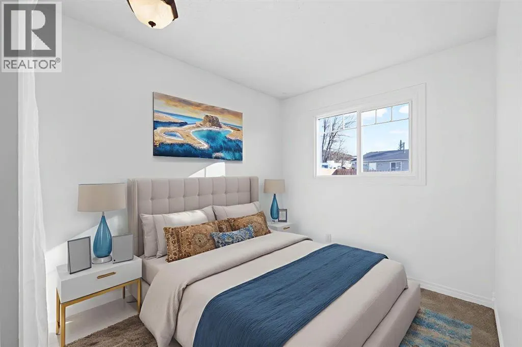 217 Acacia Crescent SE