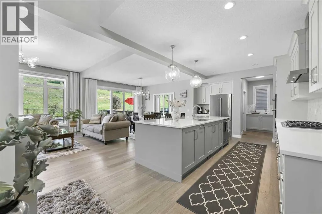 224 Cranbrook Drive SE