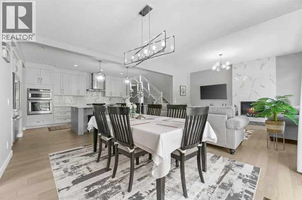 224 Cranbrook Drive SE