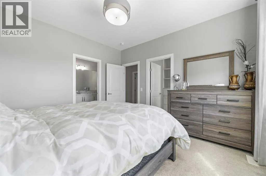 224 Cranbrook Drive SE