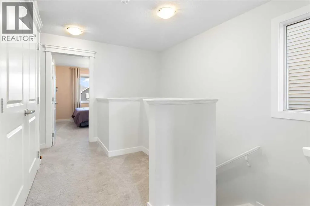 112 Fireside Crescent