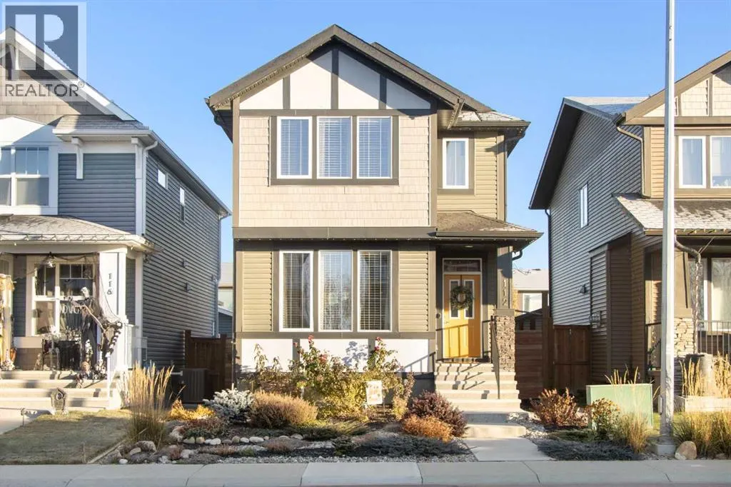 112 Fireside Crescent