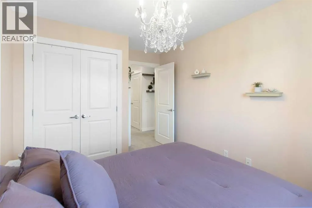 112 Fireside Crescent