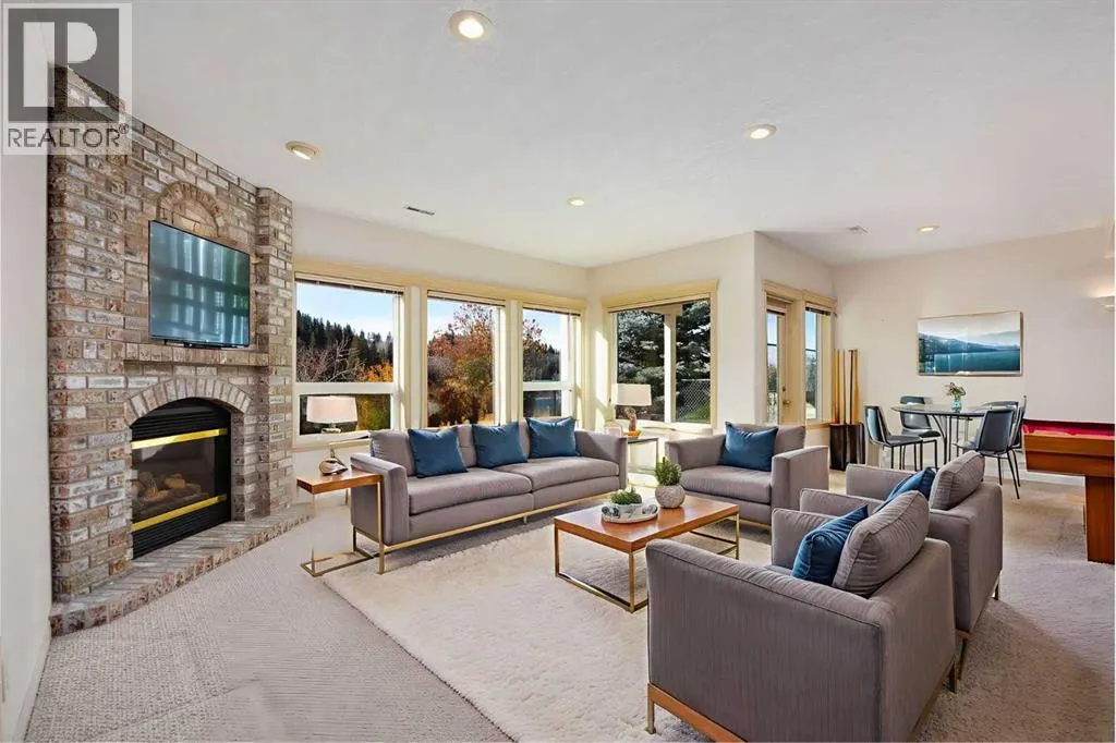 103 West Terrace Point