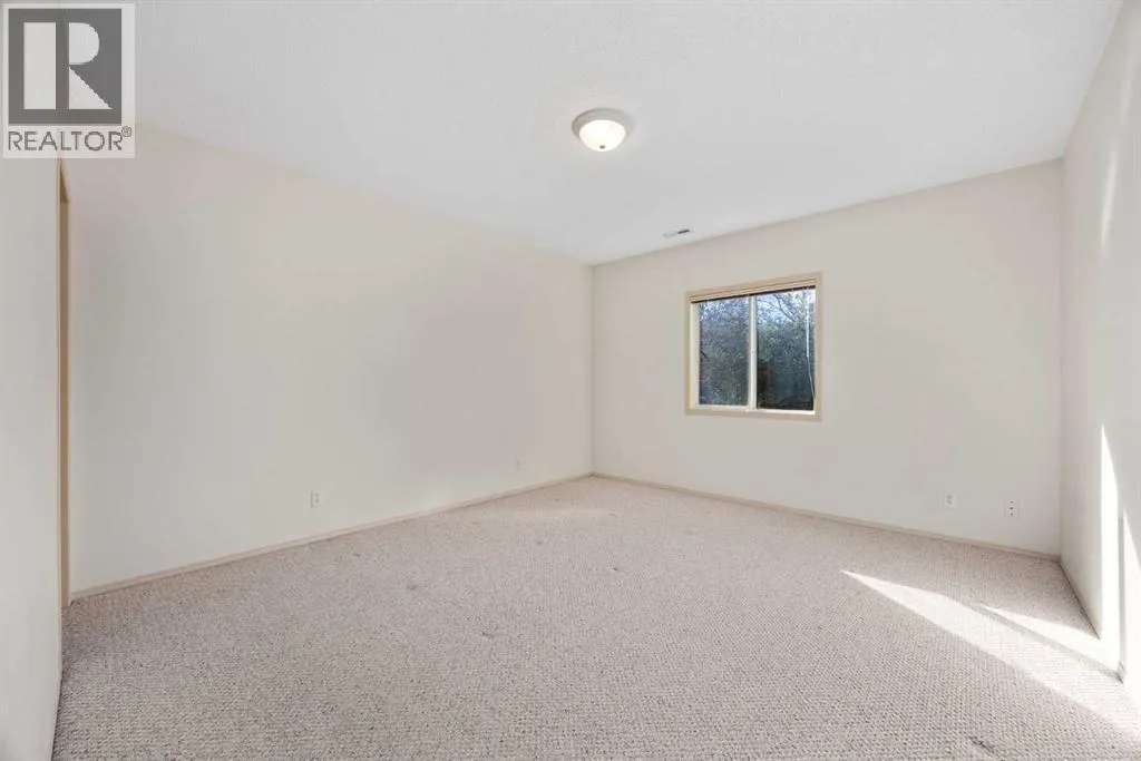 103 West Terrace Point