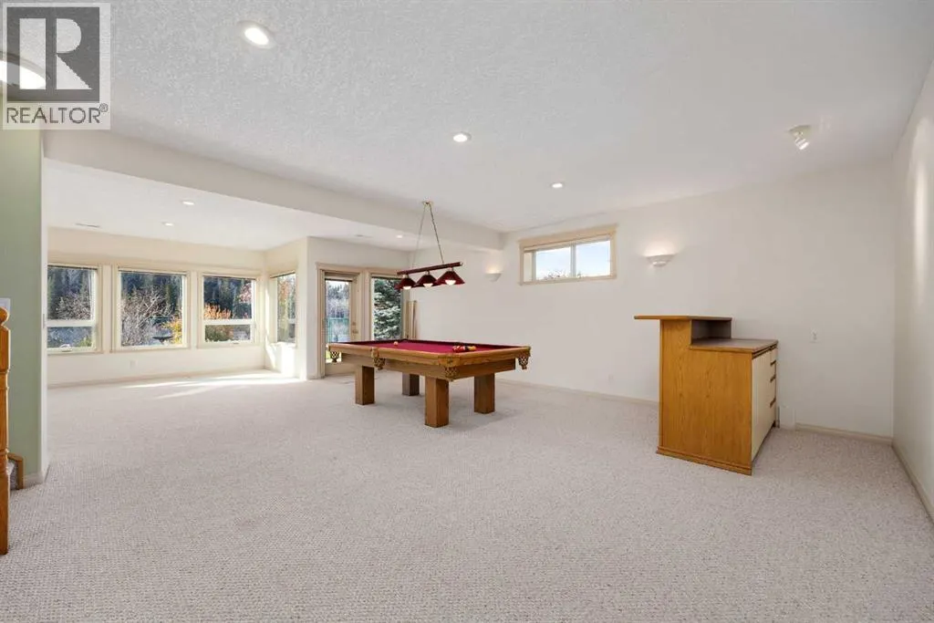 103 West Terrace Point