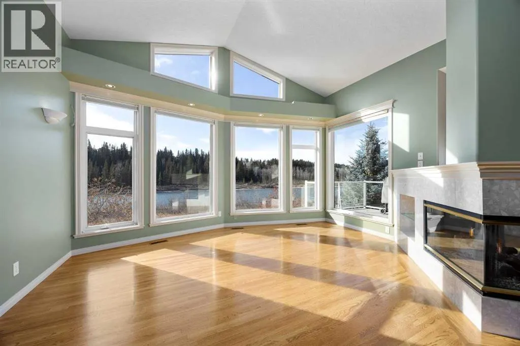 103 West Terrace Point