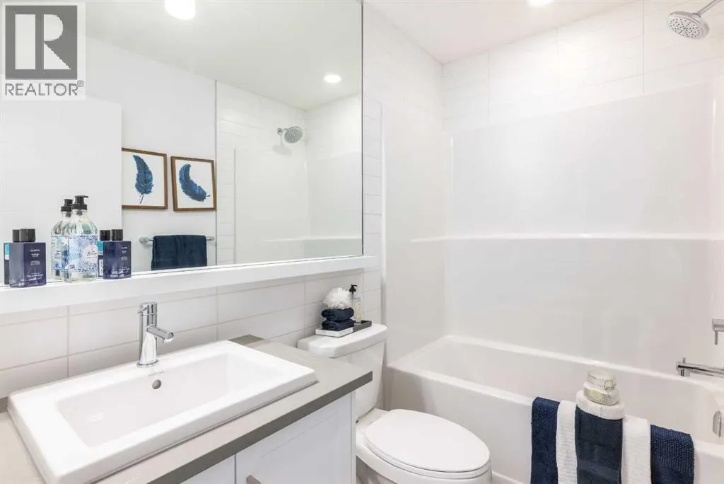 309, 437 Alpine Avenue SW