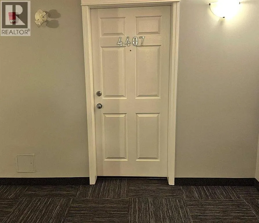 4407, 115 Prestwick Villas SE