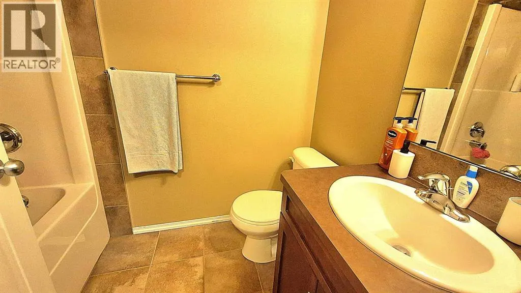 4407, 115 Prestwick Villas SE