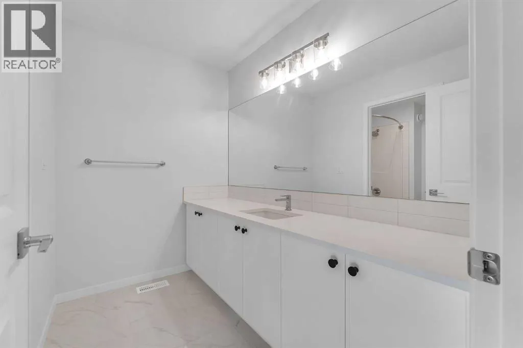 50 Setonstone Manor SE