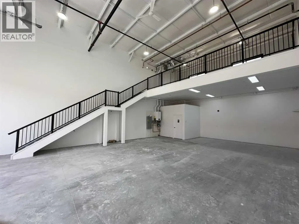 18 & 26, 25 Southbank Crescent