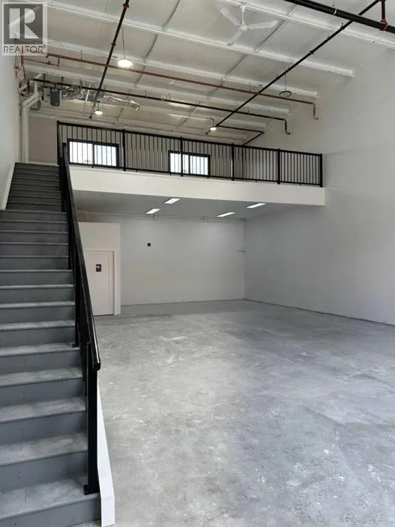 18 & 26, 25 Southbank Crescent