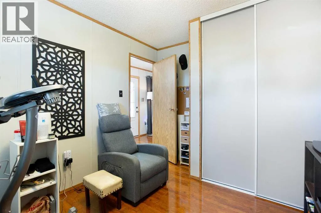 264, 99 Arbour Lake Road NW