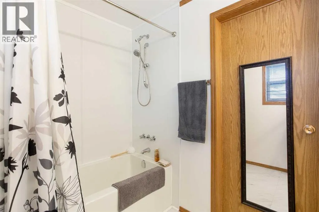 264, 99 Arbour Lake Road NW