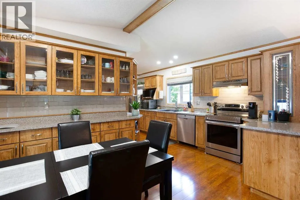 264, 99 Arbour Lake Road NW