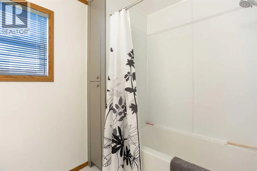 264, 99 Arbour Lake Road NW