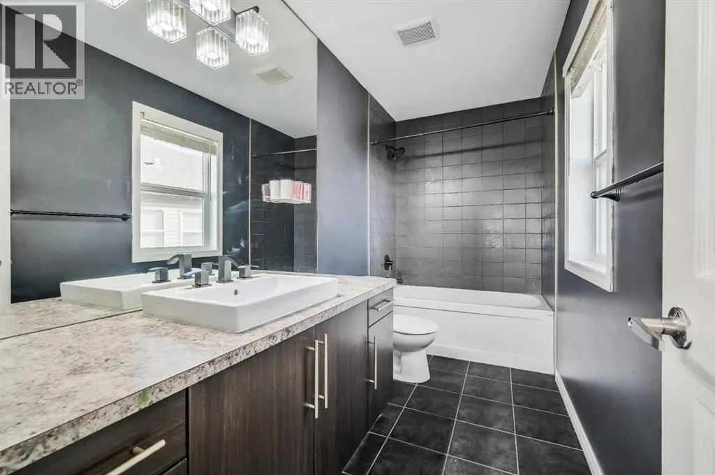 276 Viewpointe Terrace