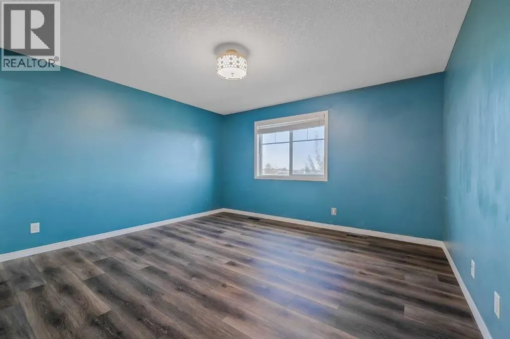 276 Viewpointe Terrace