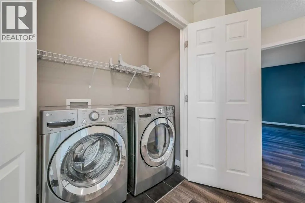 276 Viewpointe Terrace