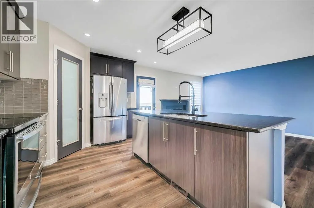 276 Viewpointe Terrace