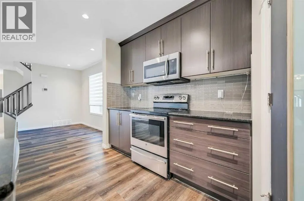 276 Viewpointe Terrace