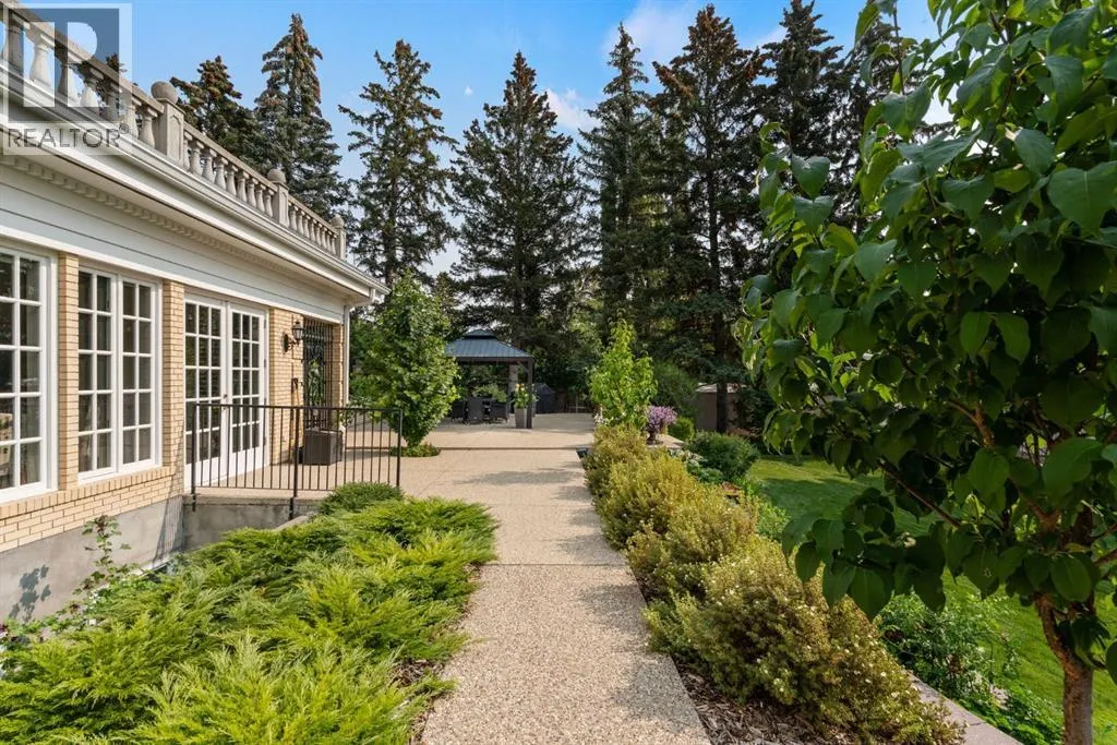 126 Eagle Ridge Drive SW