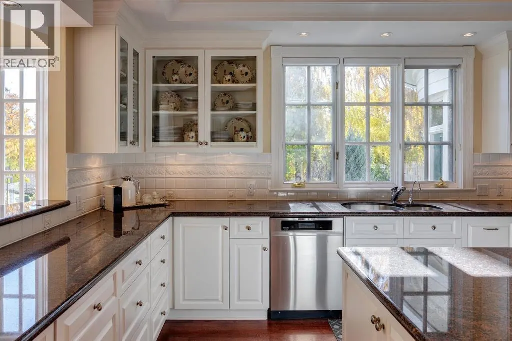 126 Eagle Ridge Drive SW