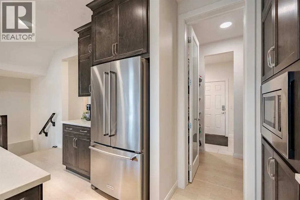 2148 Ravensdun Crescent SE