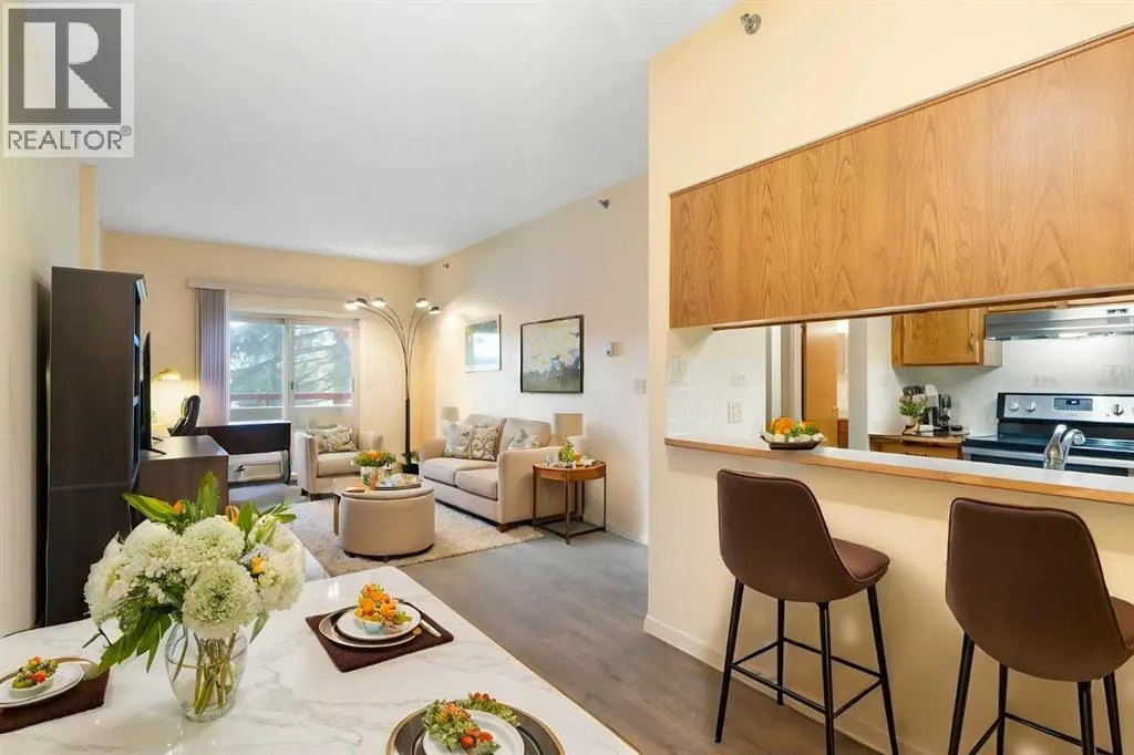 103, 2011 University Drive NW