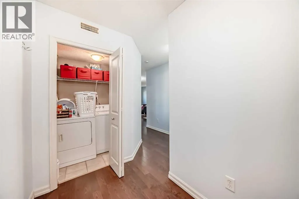 7716 bowness Road NW