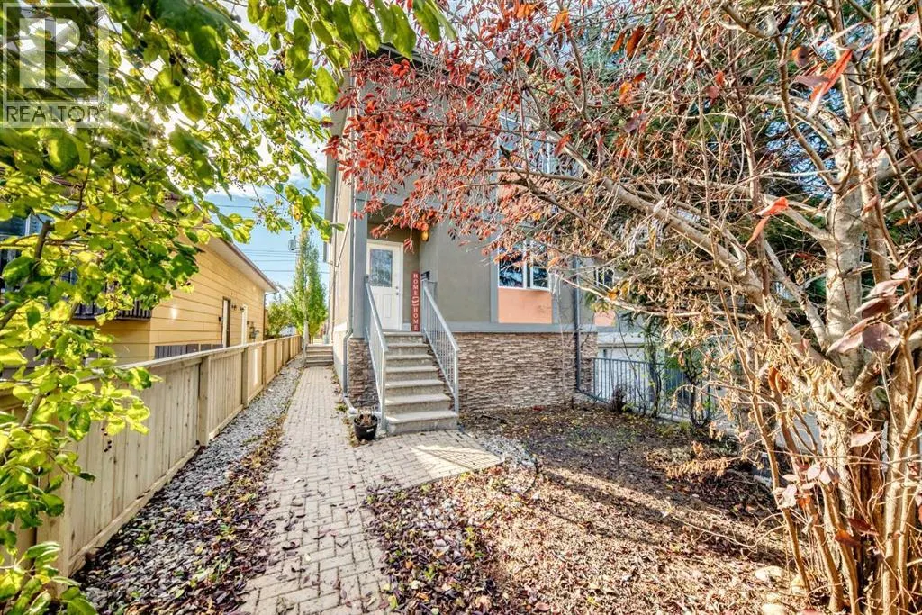 7716 bowness Road NW