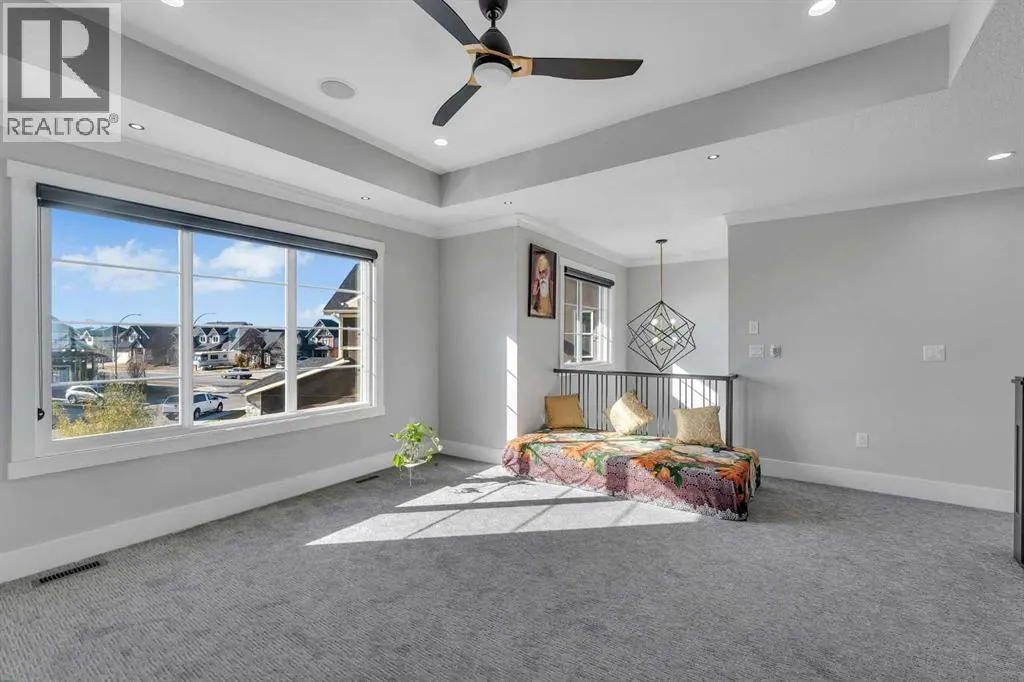 111 Kinniburgh Crescent