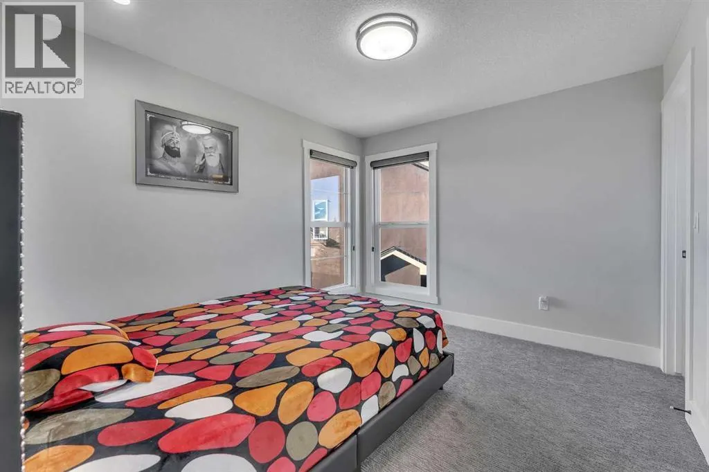 111 Kinniburgh Crescent