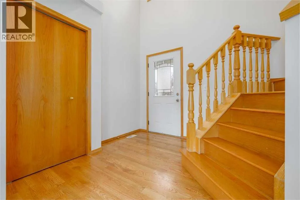 6013 Saddlehorn Drive NE