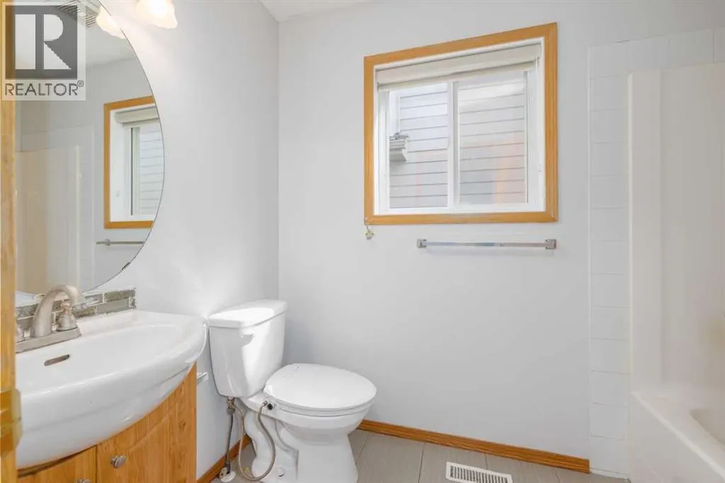 6013 Saddlehorn Drive NE