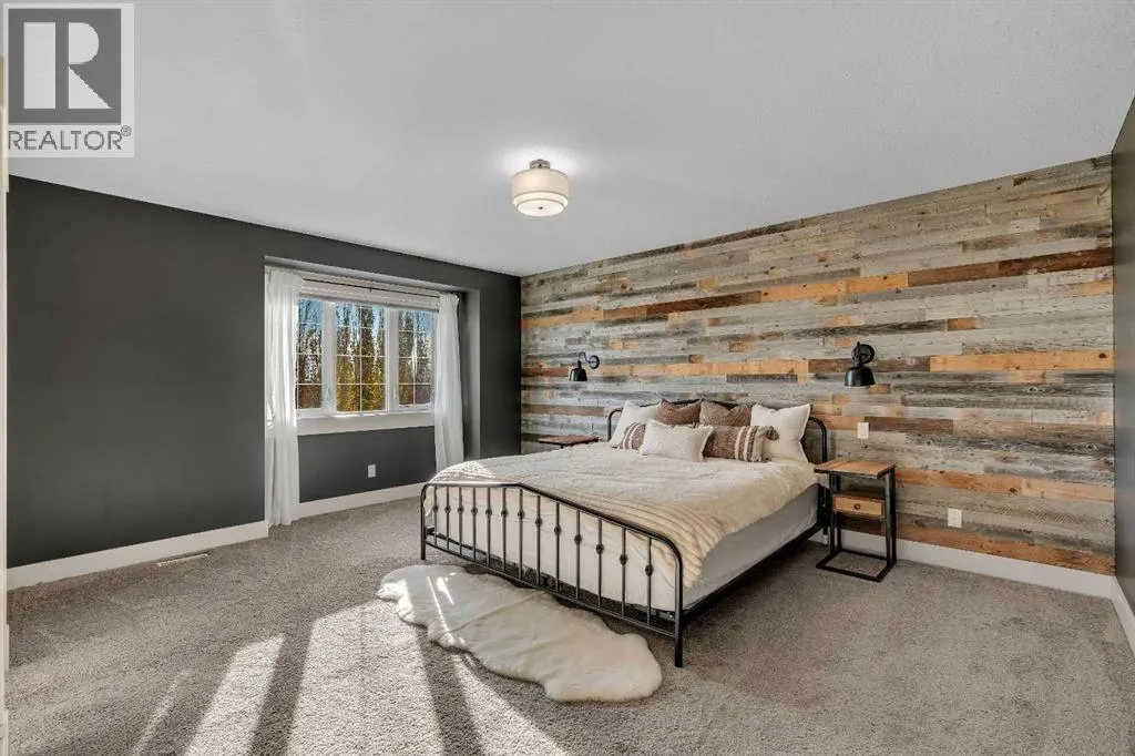 315 Crystal Green Close