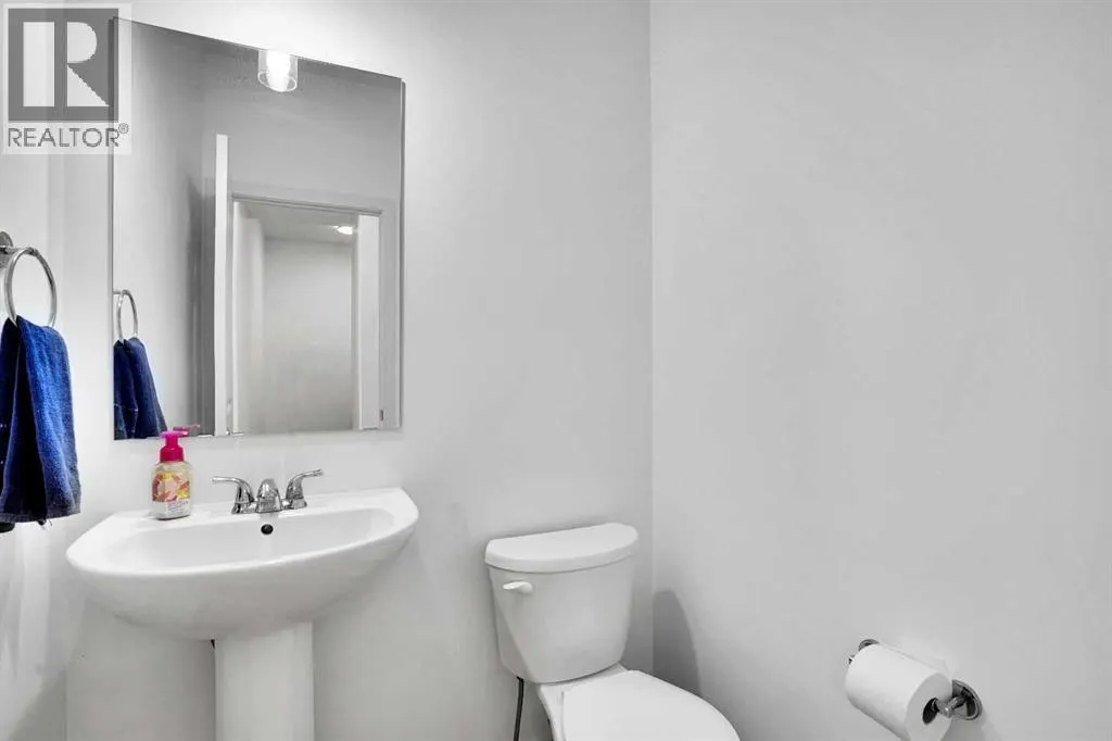 1517 Bayview Point SW