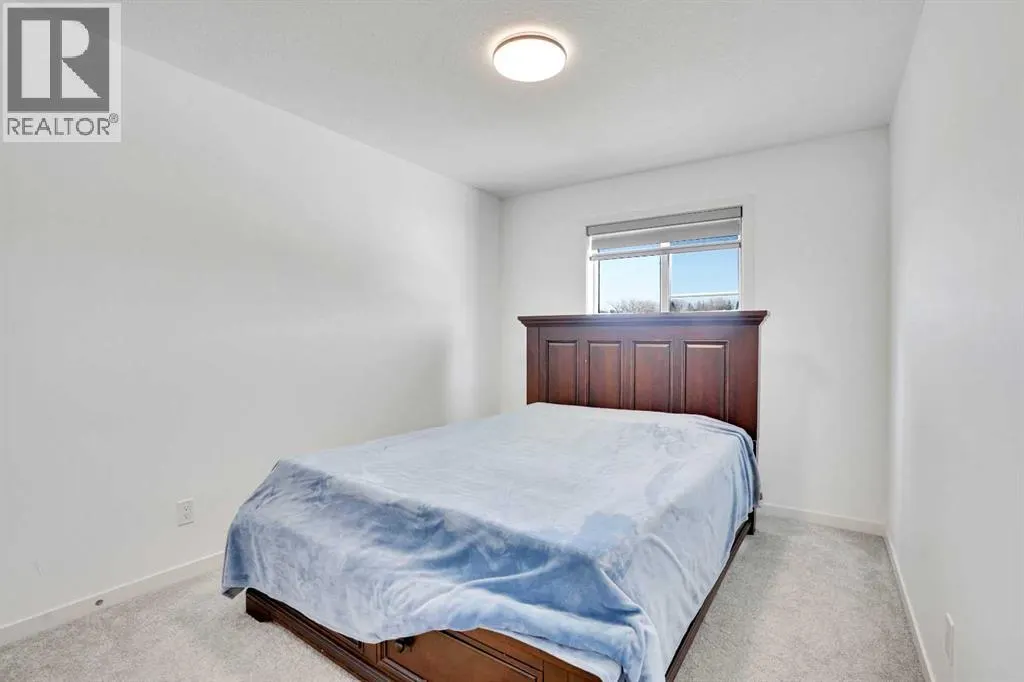 1517 Bayview Point SW