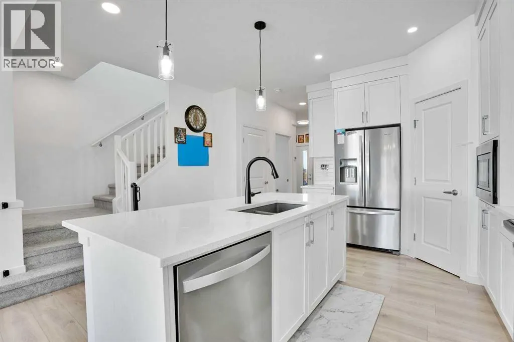 1517 Bayview Point SW