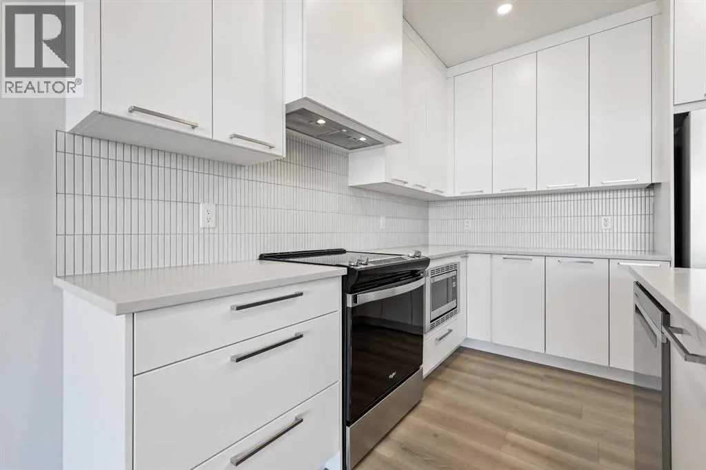 7031 Rangeview Avenue SE