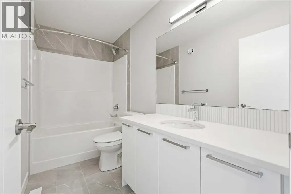 7031 Rangeview Avenue SE