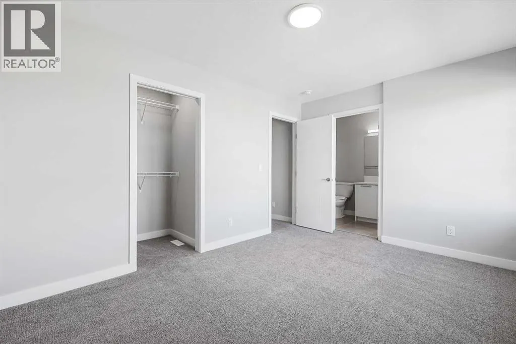 7031 Rangeview Avenue SE