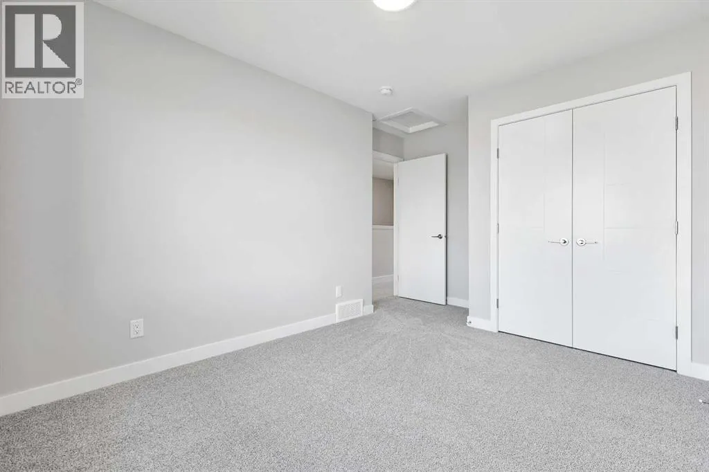 7019 Rangeview Avenue SE