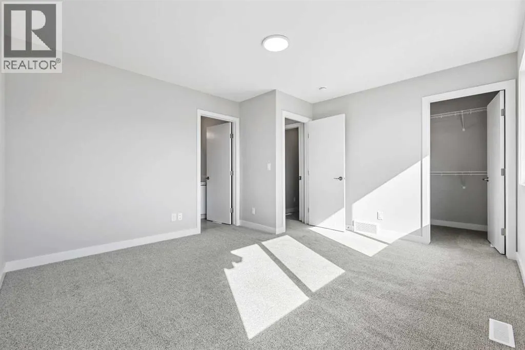 7019 Rangeview Avenue SE